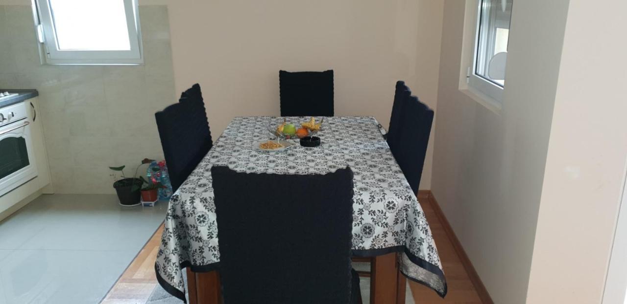 Nikolina Apartments Kotor Eksteriør billede